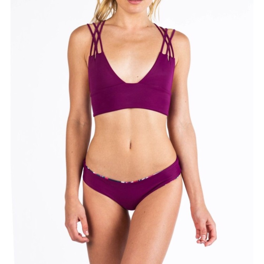 KAOHS Tammy Top in Black